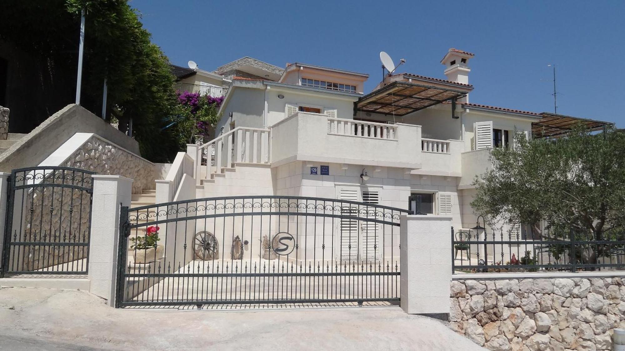 Apartments Branka - 30 M From Beach Sevid Esterno foto